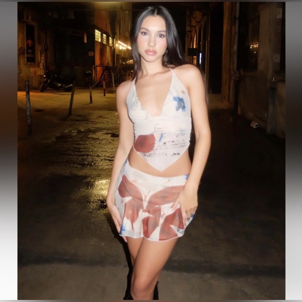 Tigermist feyre skirt neutral paisley size medium new with tags